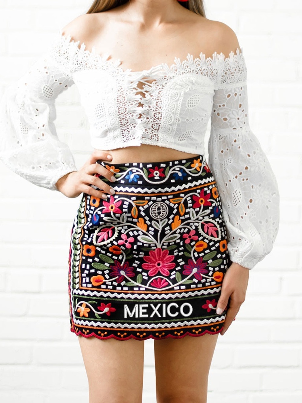 Herencia Collection Embroidered Mexico Mini Skirt Floral Boho Cotton Size L